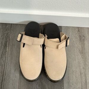 Dr. Martens Carlson Clog